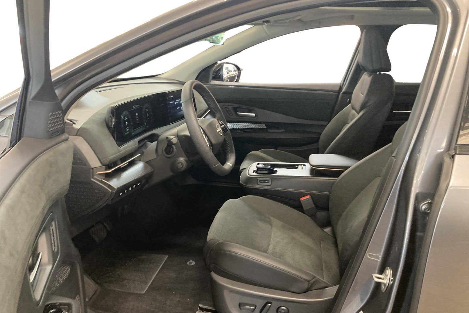 undefined Nissan Ariya fra 2026