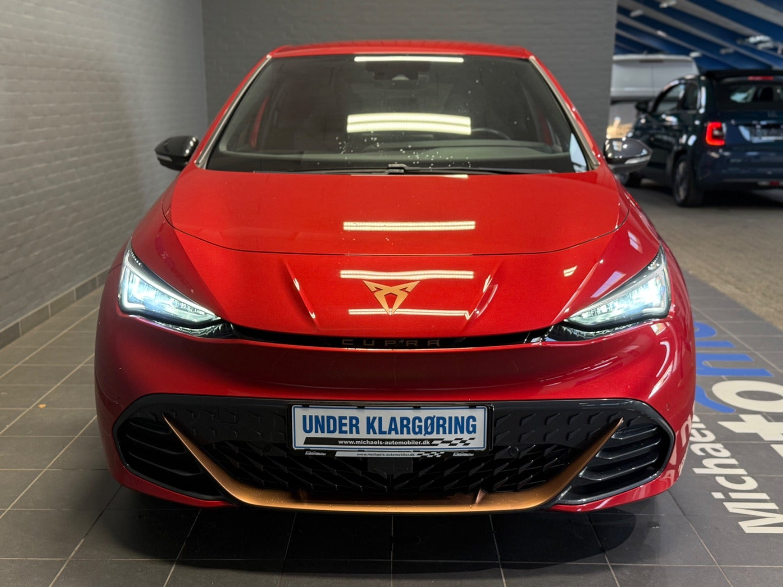 Rød Cupra Born fra 2023