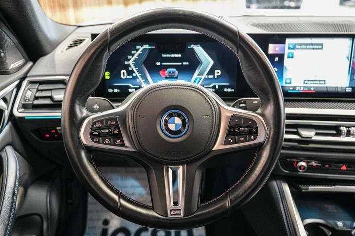 Sort BMW i4 fra 2023