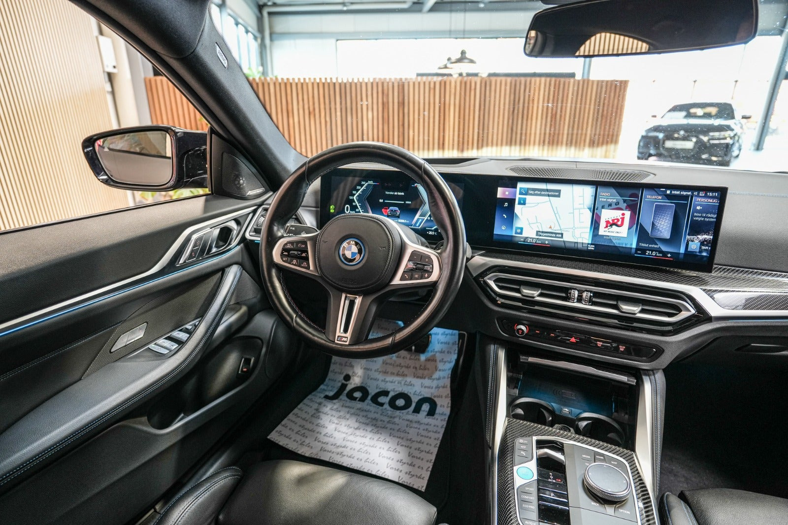 Sort BMW i4 fra 2023