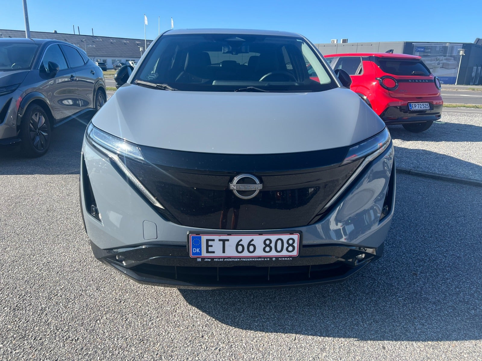 Grå Nissan Ariya fra 2022