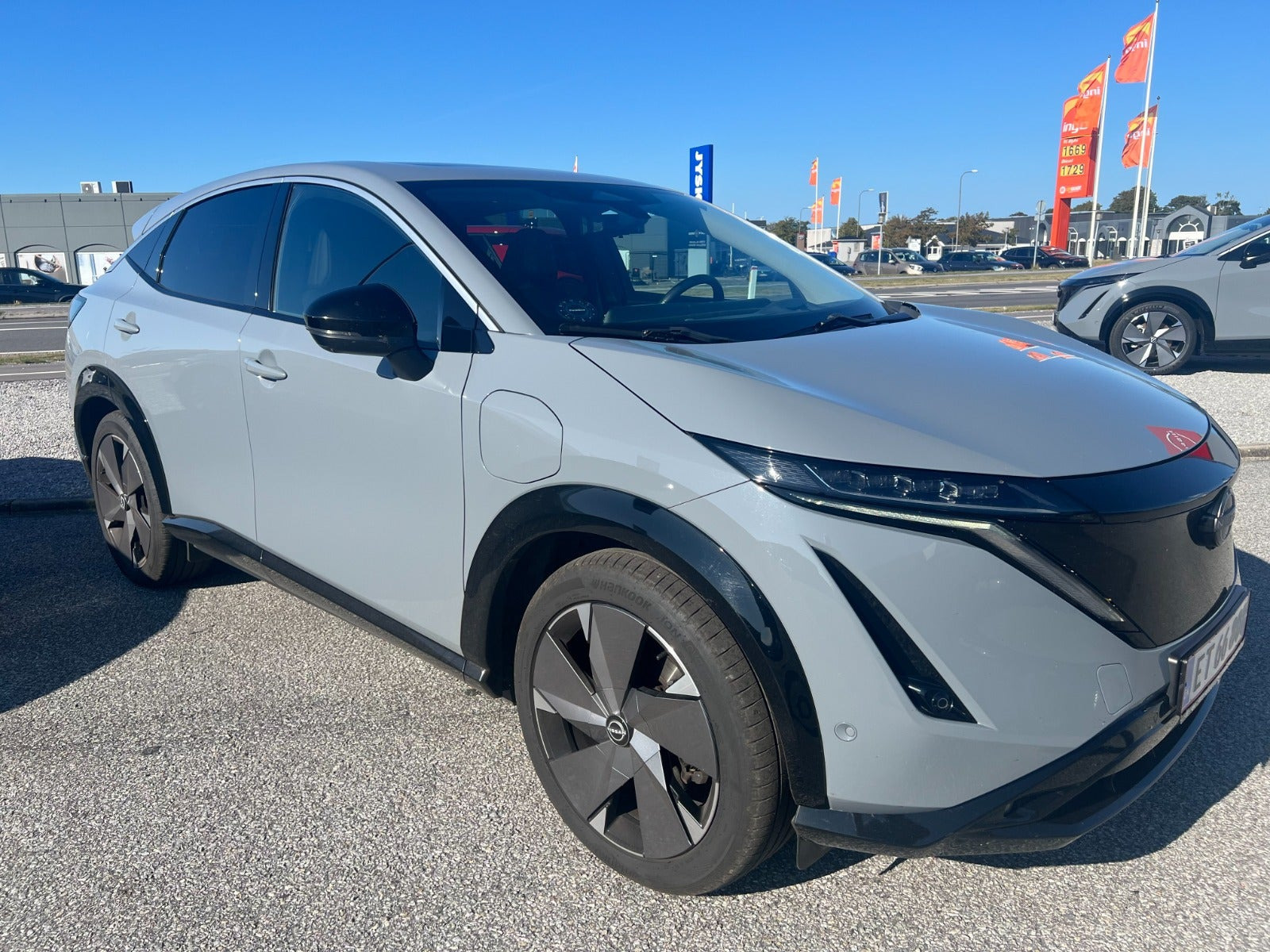 Grå Nissan Ariya fra 2022