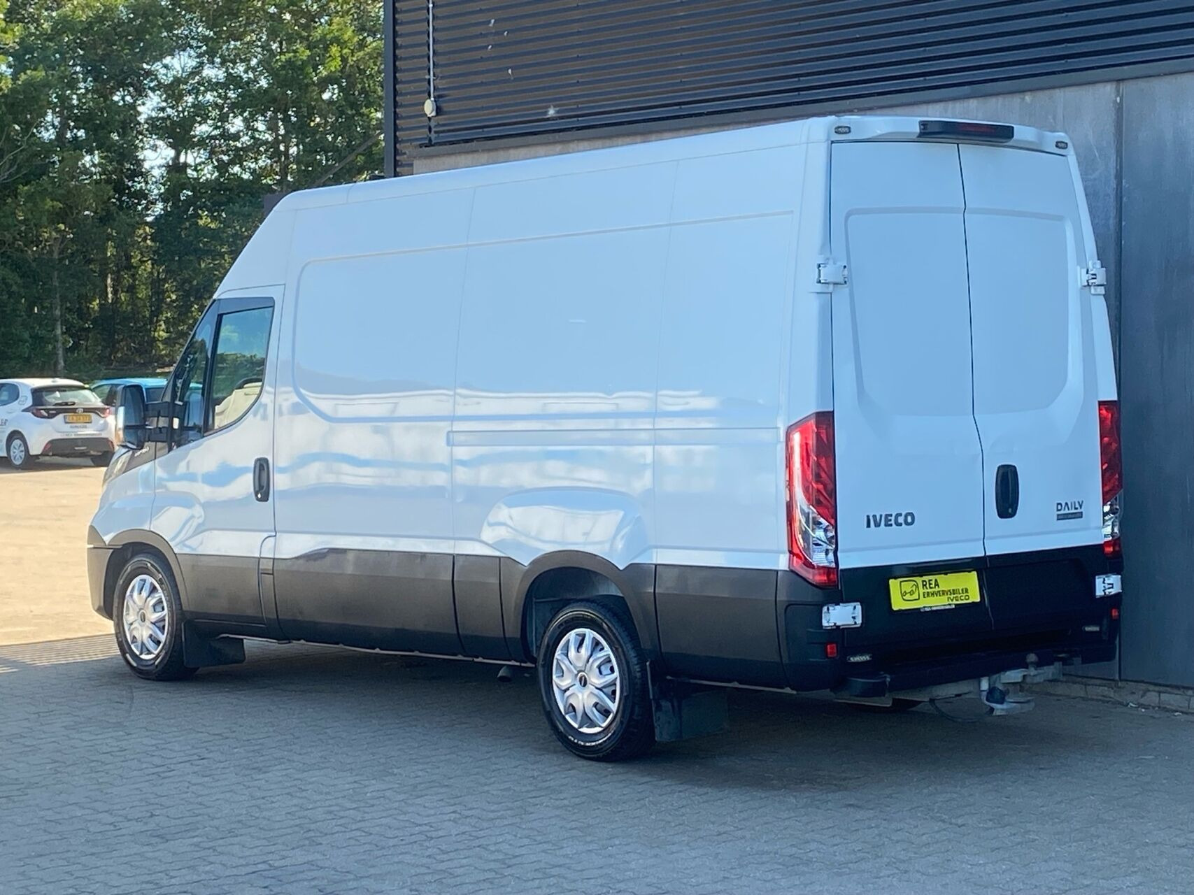 Hvid Iveco Daily fra 2017
