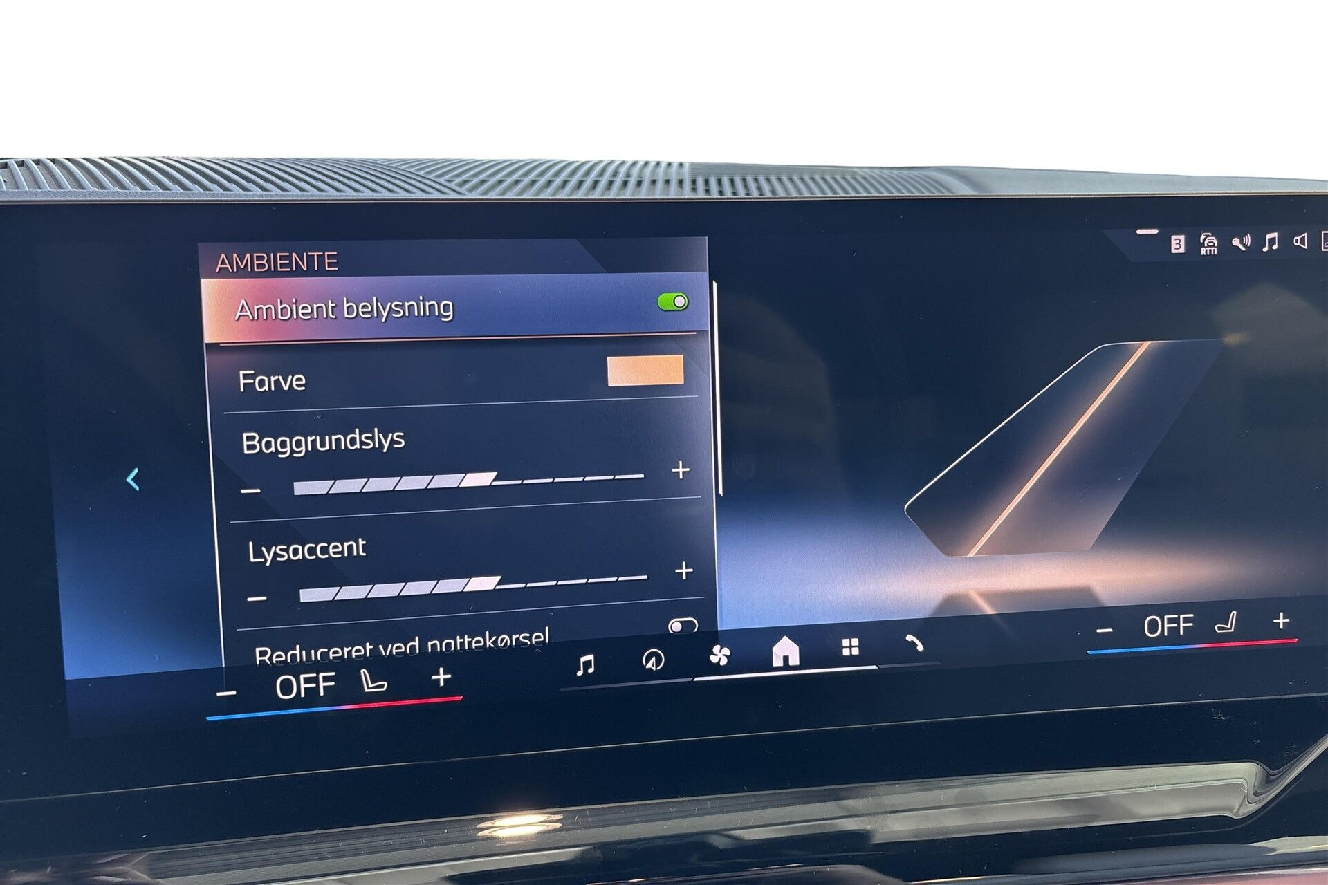 Sort BMW i5 fra 2025