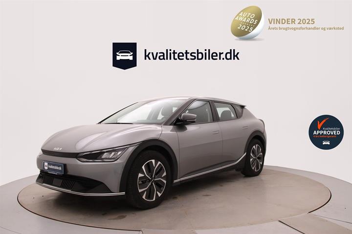 Grå Kia EV6 fra 2025