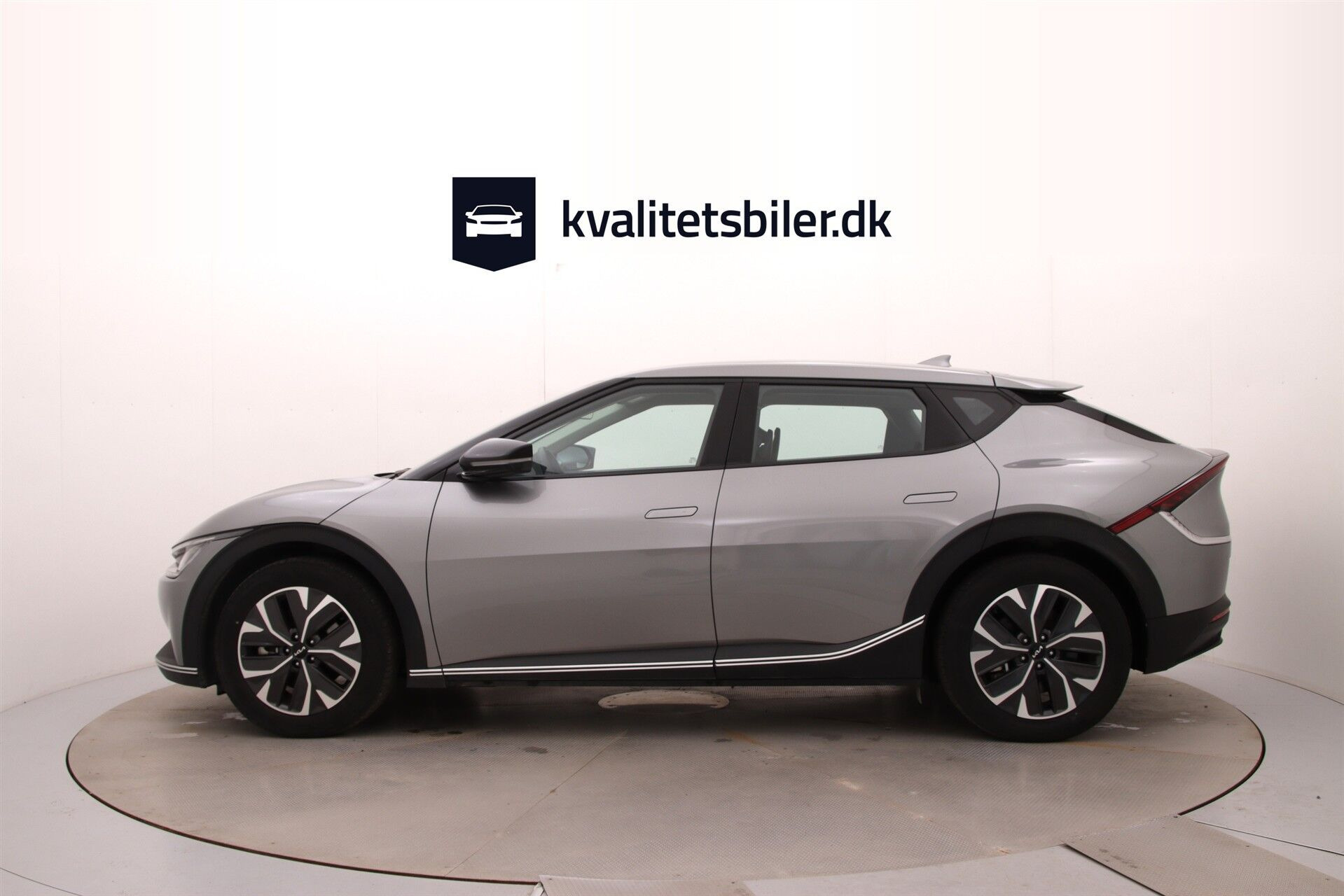 Grå Kia EV6 fra 2025