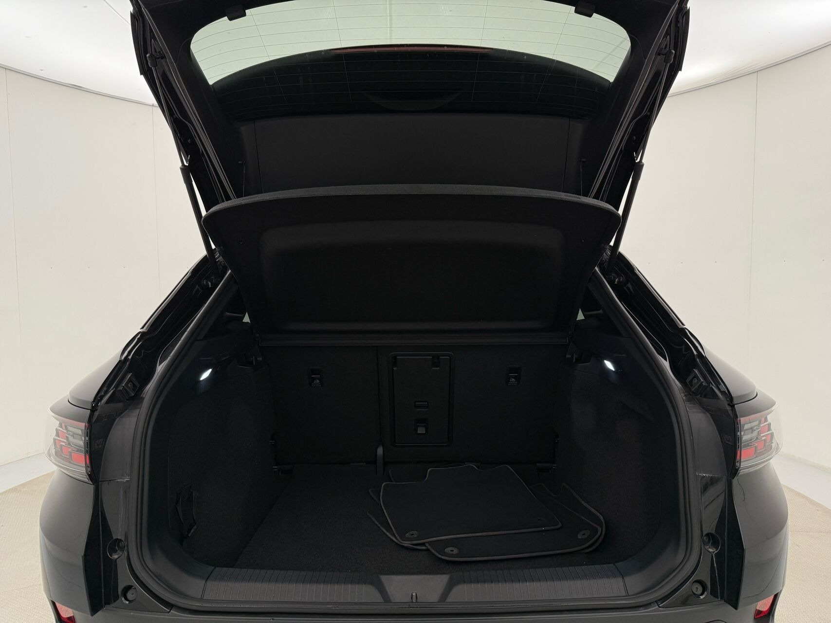 Sort VW ID.4 fra 2023