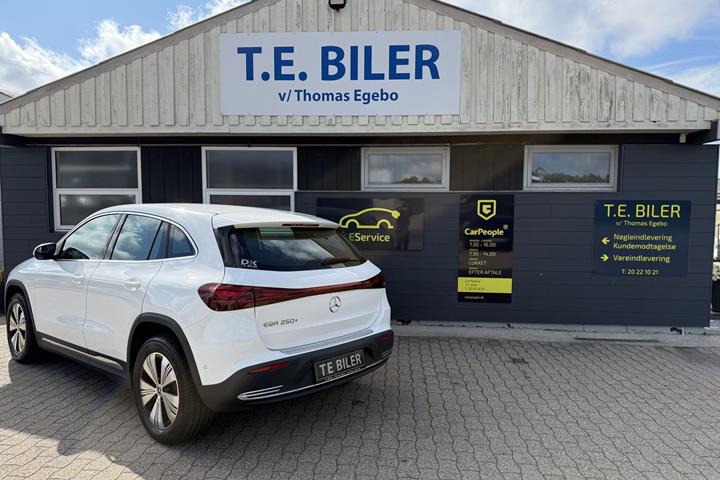 Hvid Mercedes EQA 250+ fra 2024