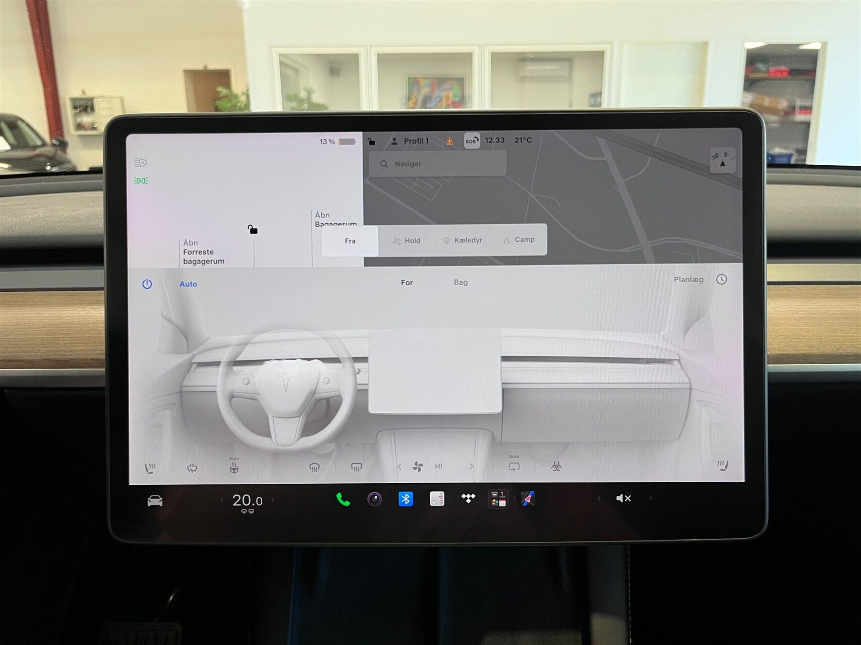 Tesla Model Y Standard Range RWD, 299ps, 2023