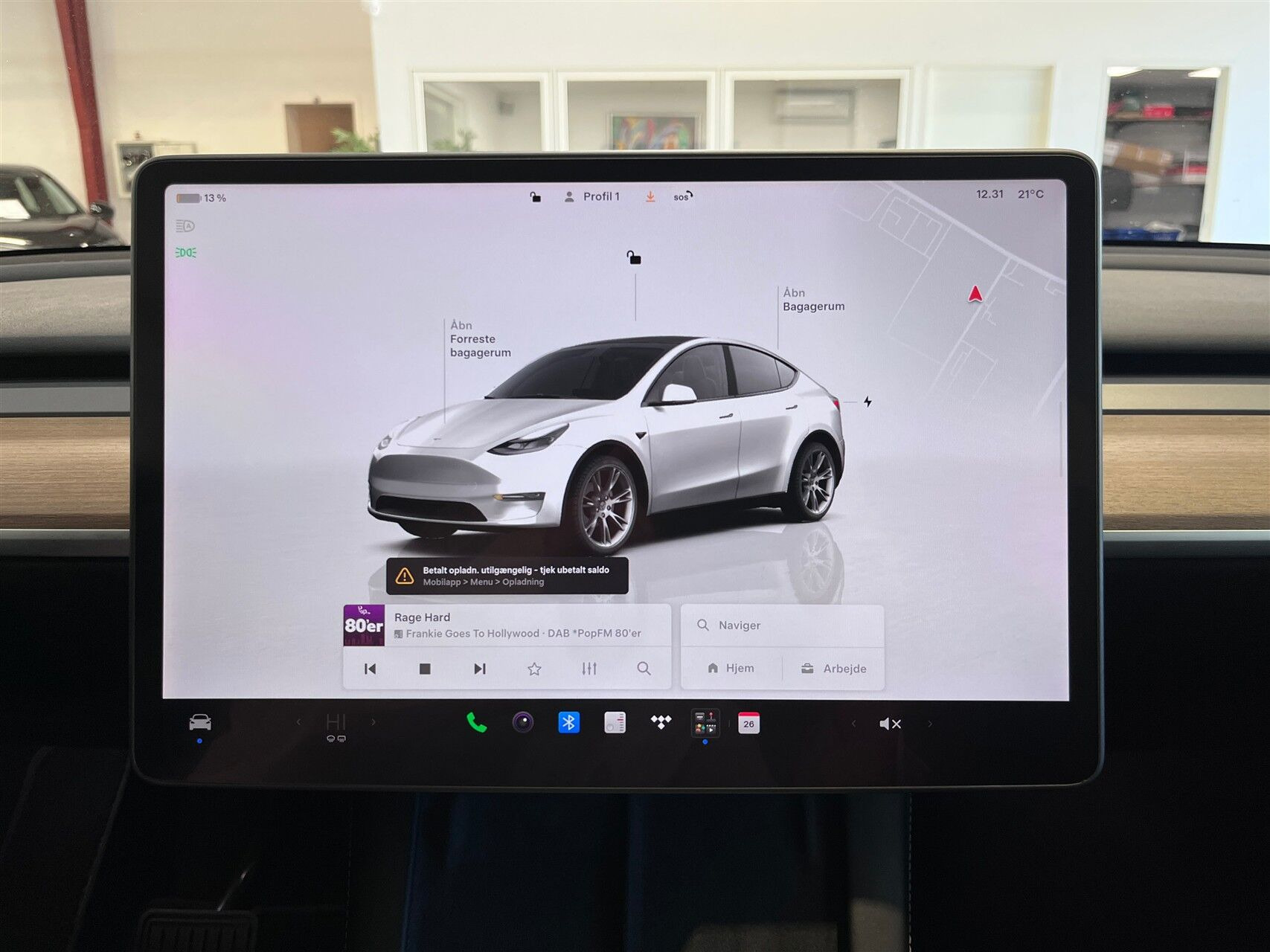 Tesla Model Y Standard Range RWD, 299ps, 2023