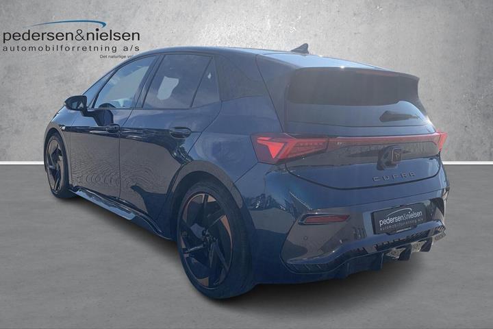Blå Cupra Born fra 2021