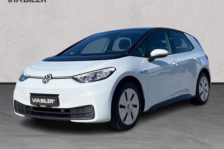 Hvid VW ID.3 fra 2023 set udefra