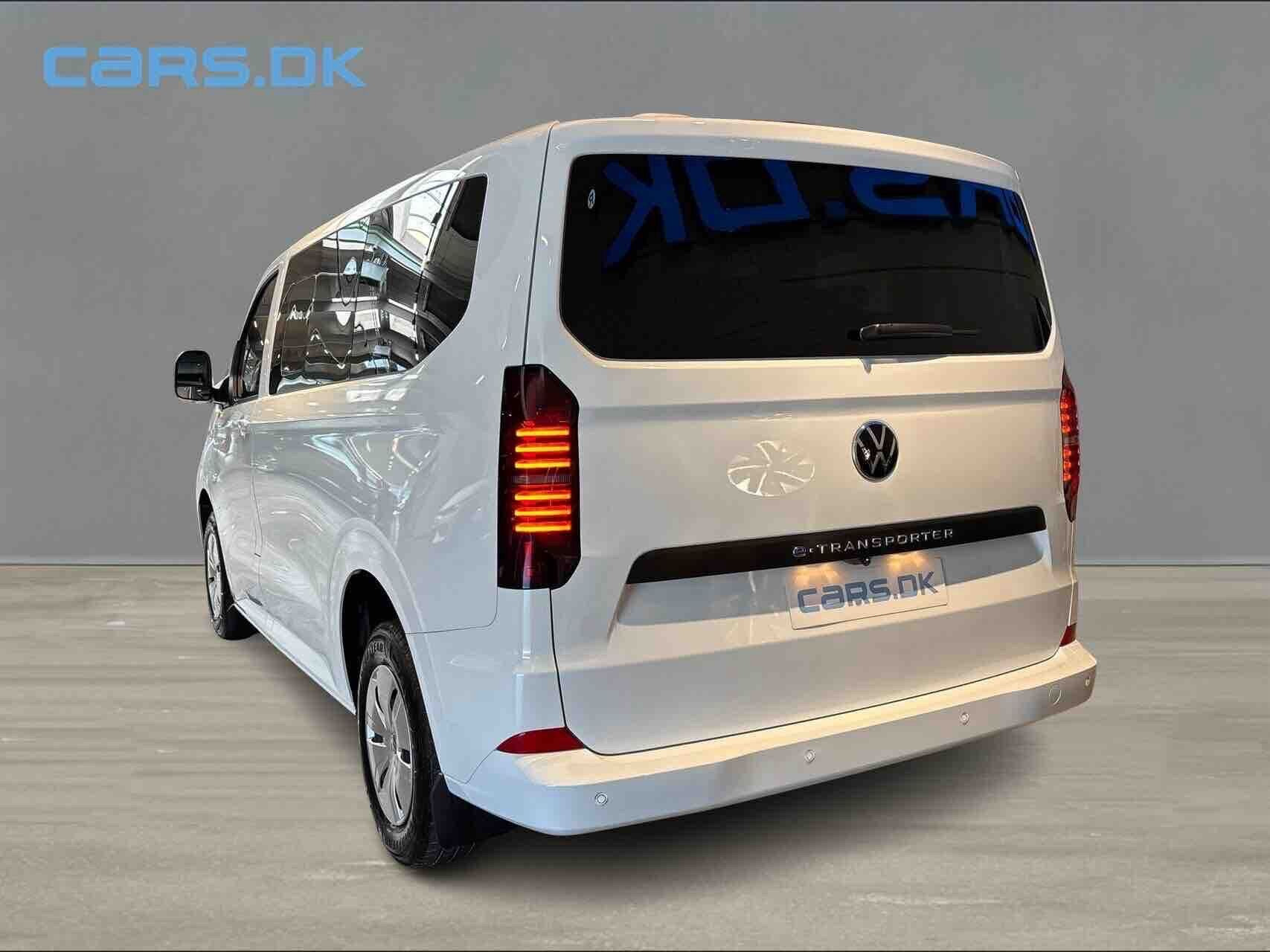Hvid VW e-Transporter fra 2026