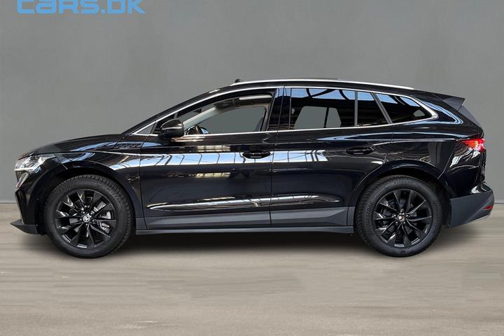 Sort Skoda Enyaq fra 2023