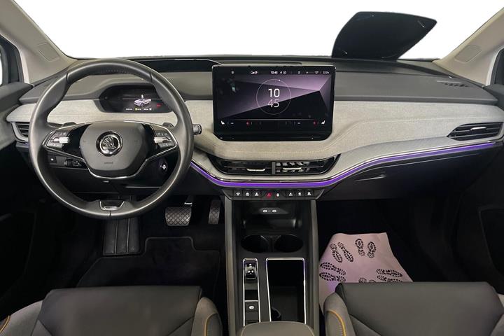 Sort Skoda Enyaq fra 2023