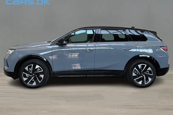 Grå Opel Grandland fra 2026