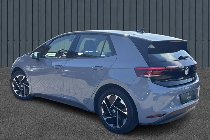 Grå VW ID.3 fra 2023