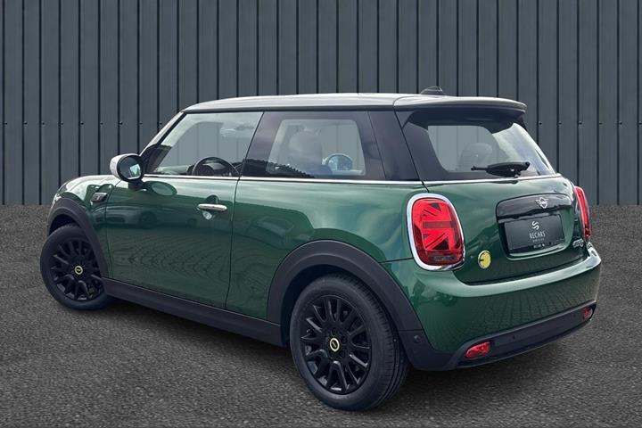 Grøn Mini Cooper SE fra 2022