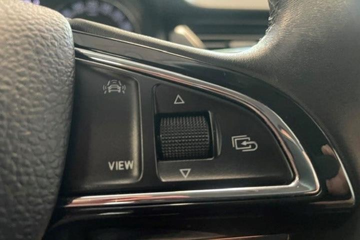Blå Skoda Rapid fra 2019