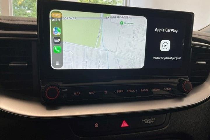 Hvid Kia Ceed fra 2021