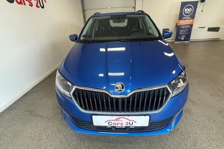 Blå Skoda Fabia fra 2019