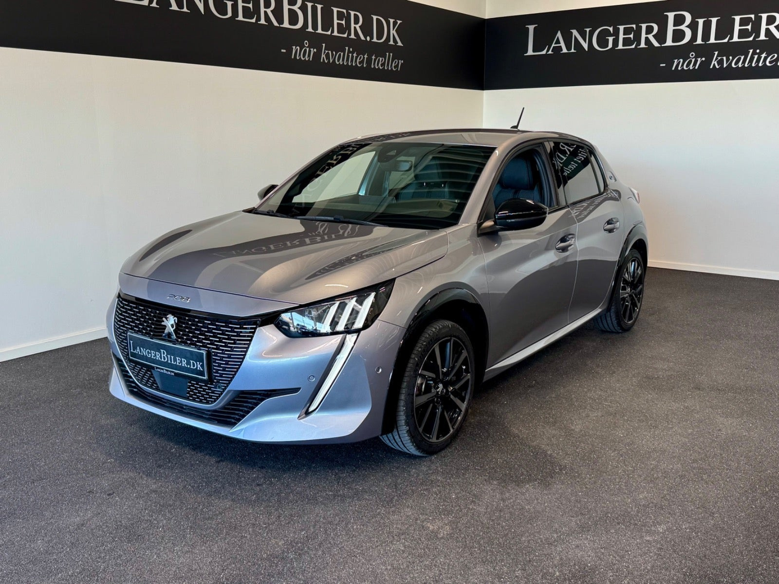 Peugeot e-208 50 GT