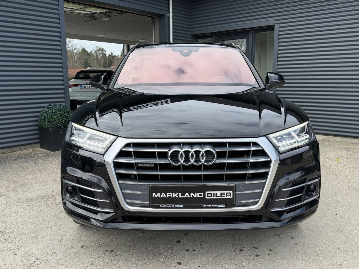 Sort Audi Q5 fra 2018
