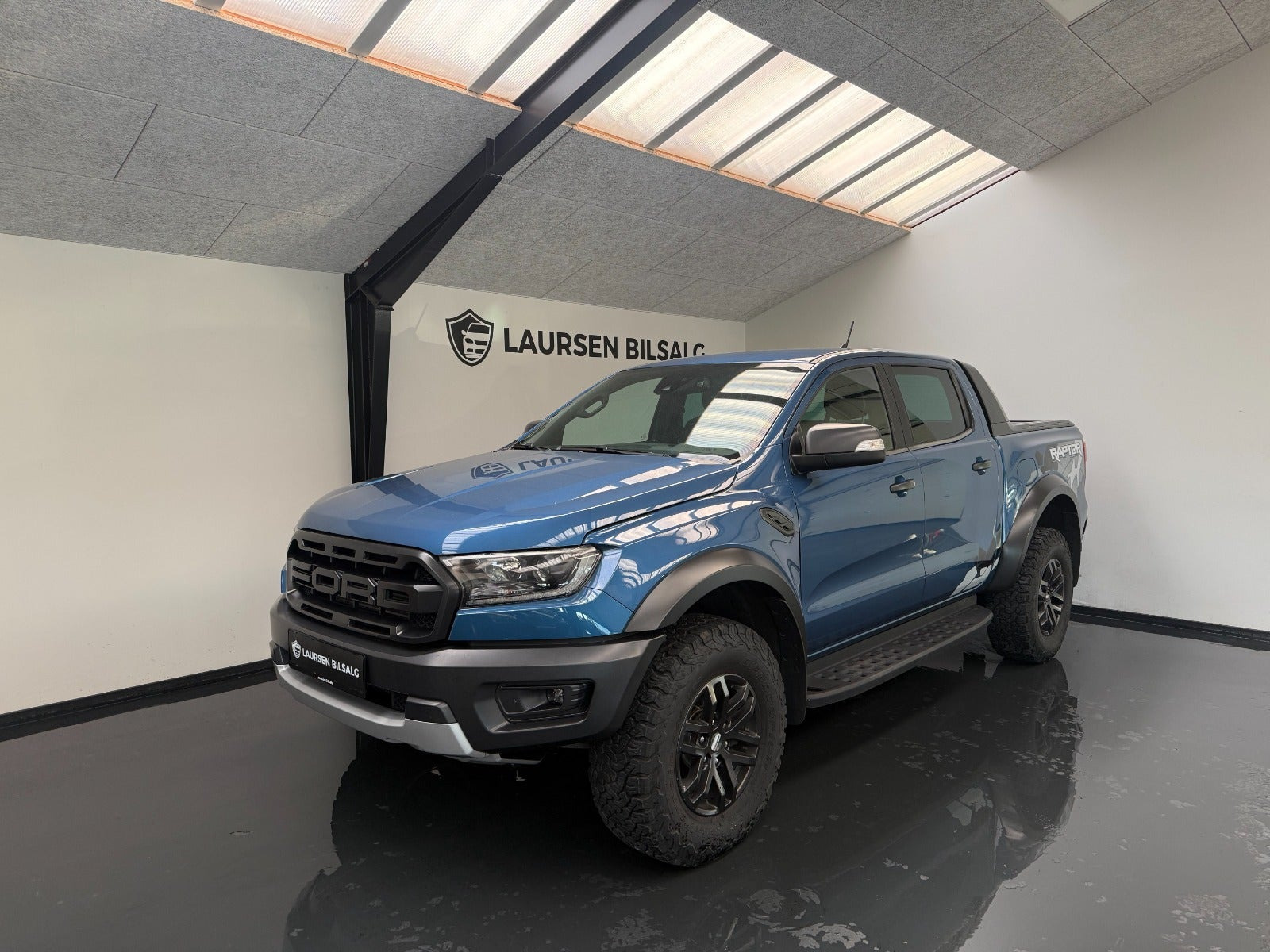 Blå Ford Ranger fra 2019