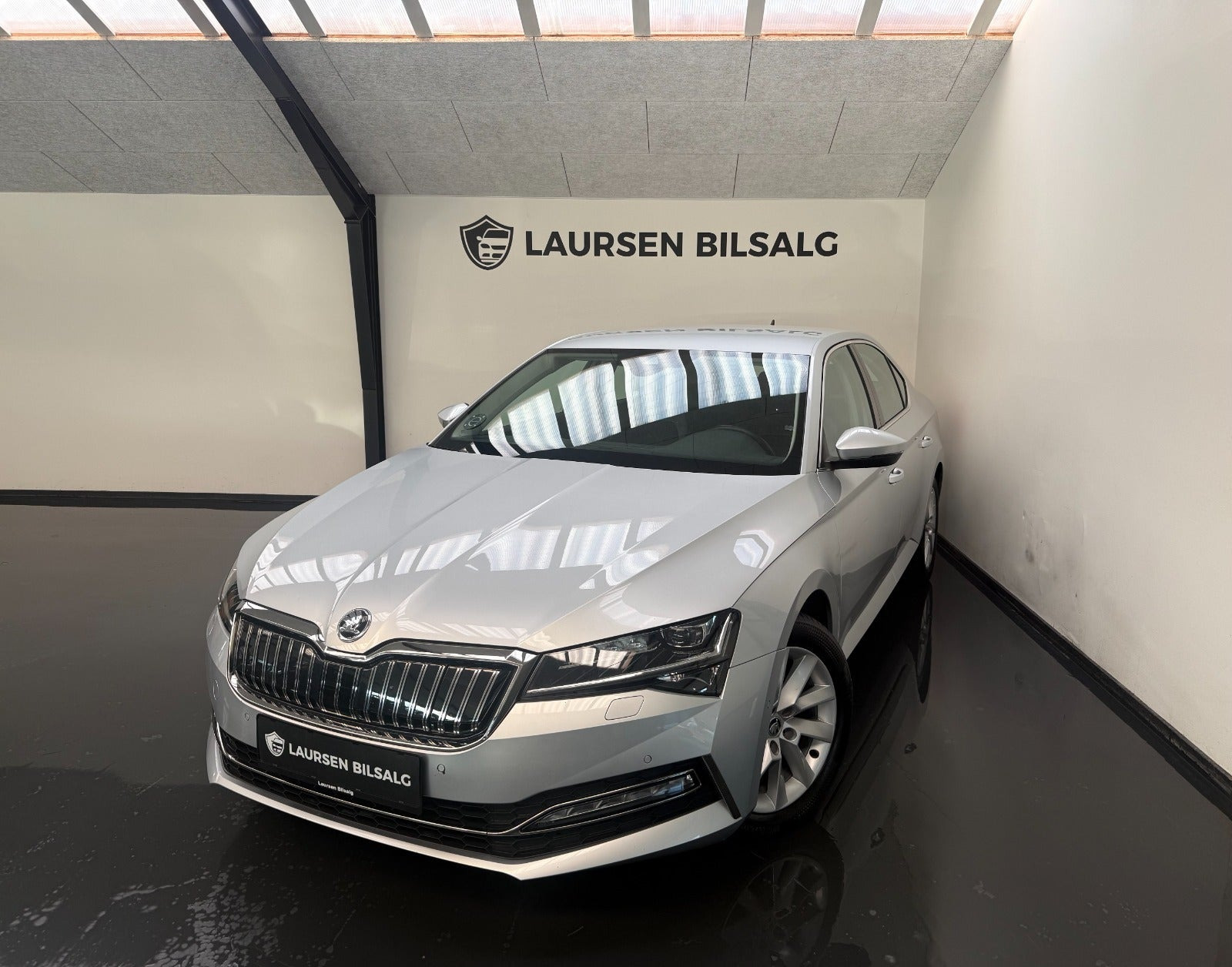Skoda Superb 1,4 TSi iV Plus DSG