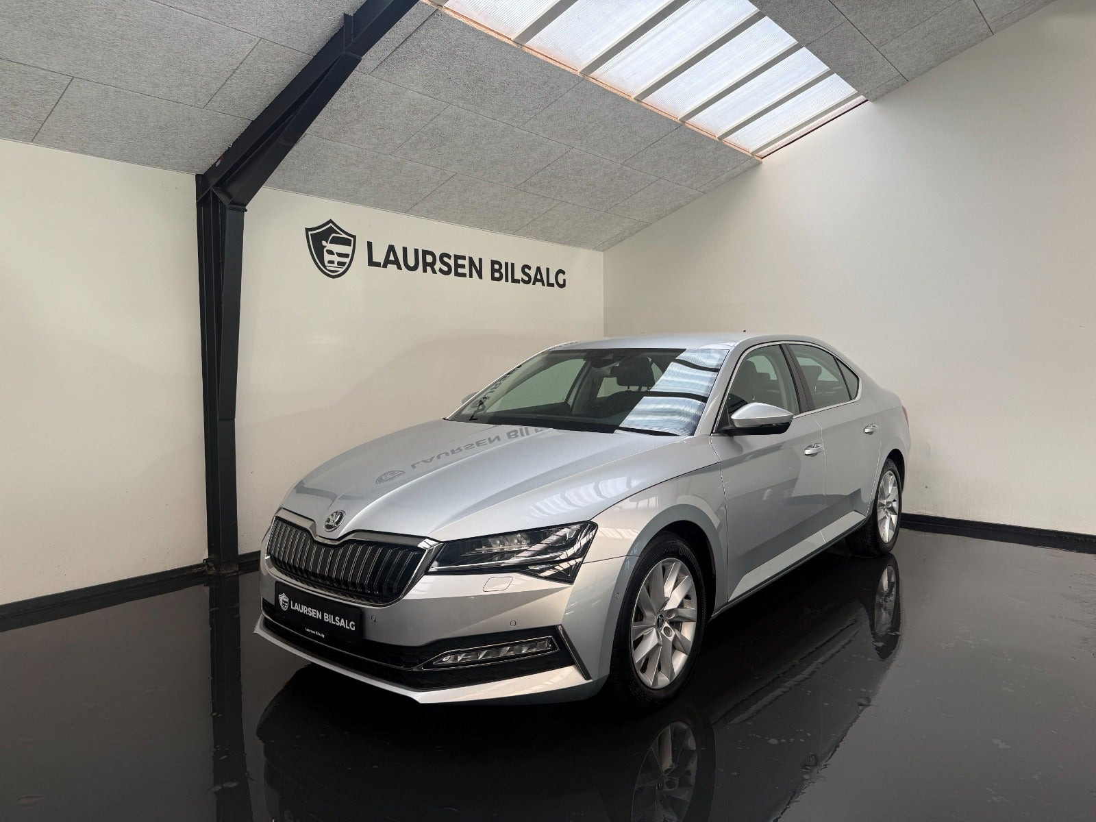 Sølv Skoda Superb fra 2020