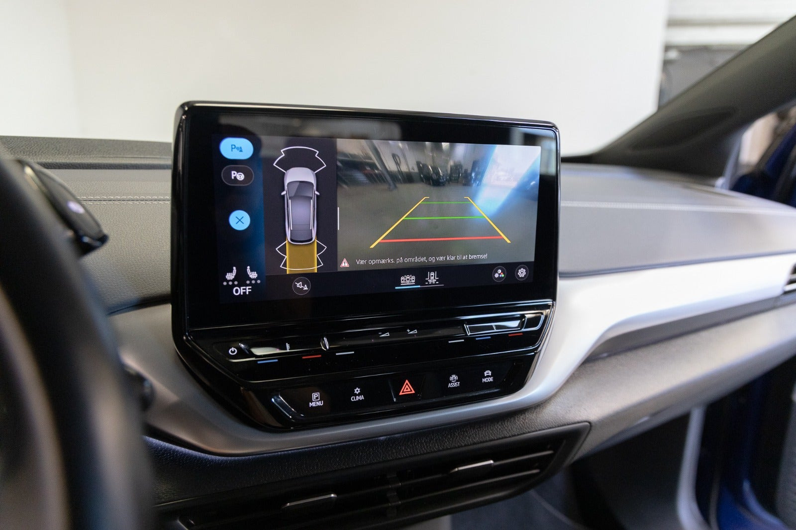 Blå VW ID.4 fra 2023