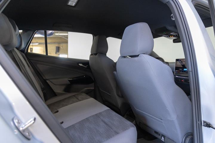 Sølv VW ID.4 fra 2026