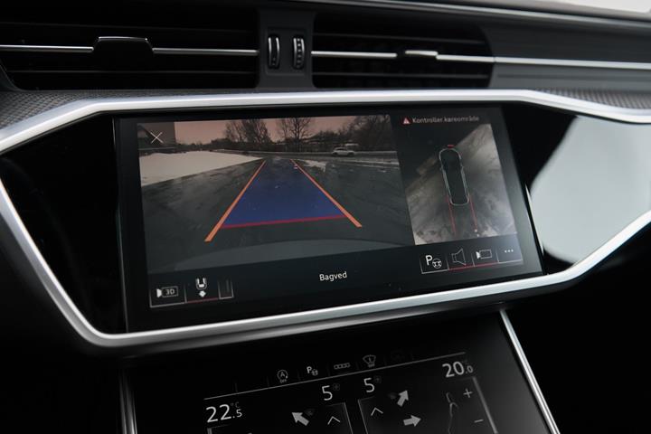 Grå Audi RS6 fra 2021