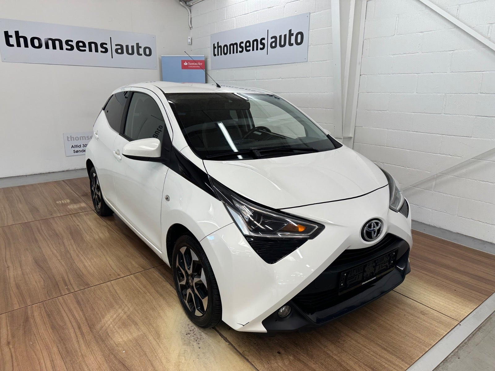 Hvid Toyota Aygo fra 2020