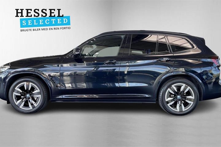 Sort BMW iX3 fra 2023
