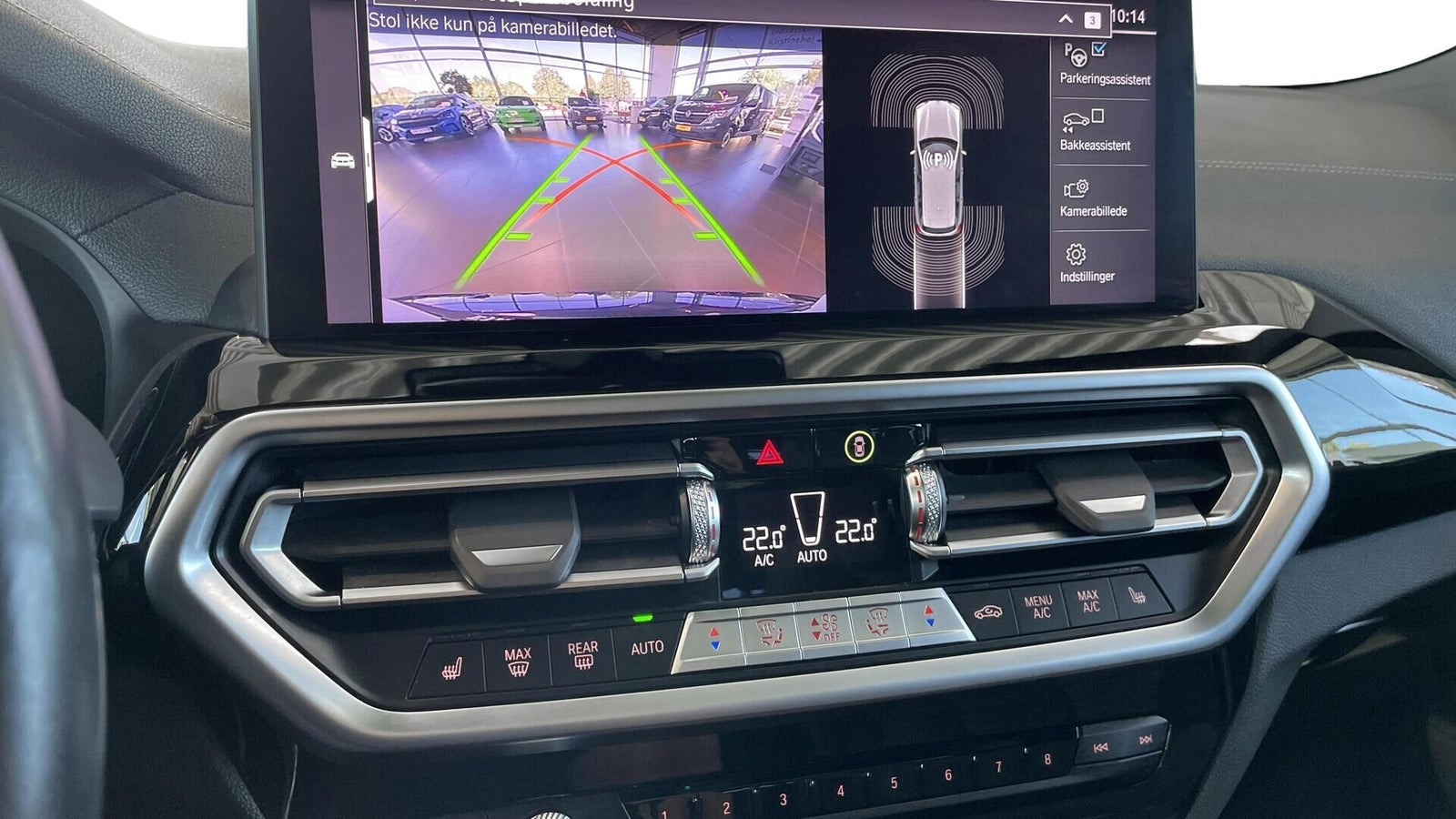 Sort BMW iX3 fra 2023