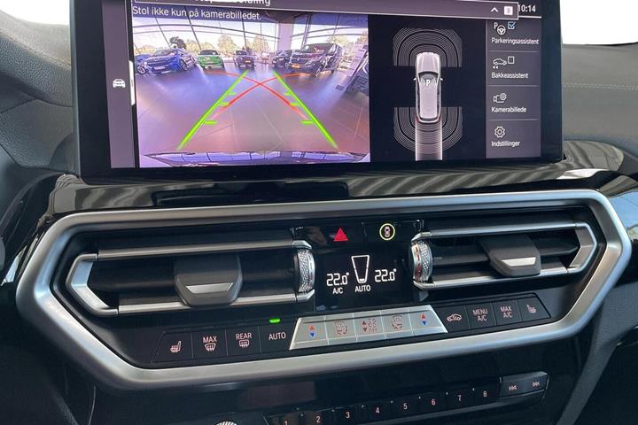 Sort BMW iX3 fra 2023