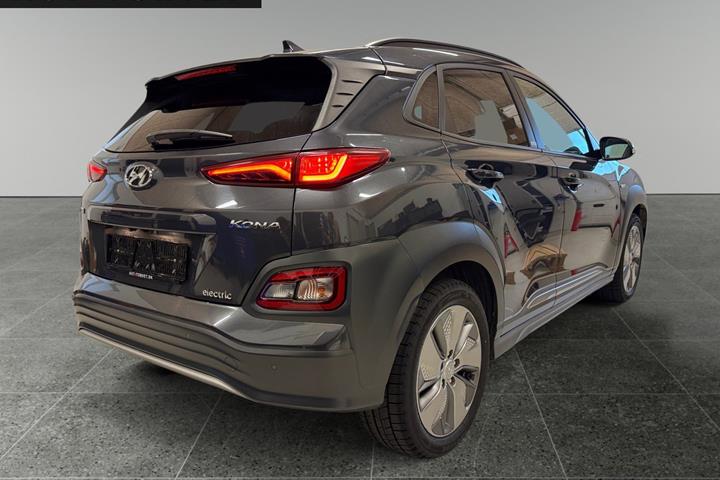 Grå Hyundai Kona fra 2020