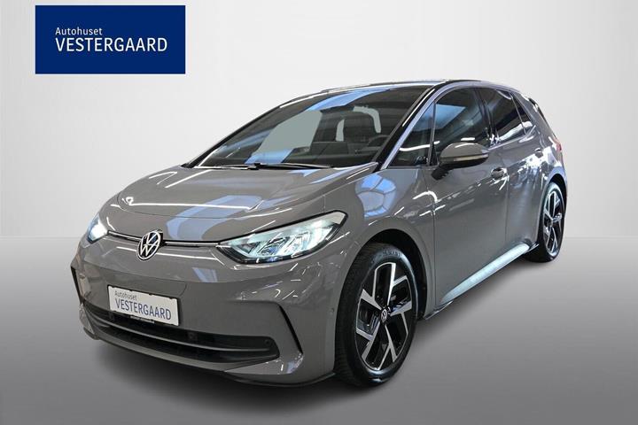 Grå VW ID.3 fra 2024 set udefra