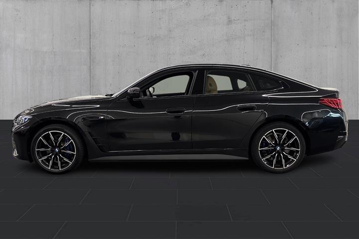 Sort BMW i4 fra 2025