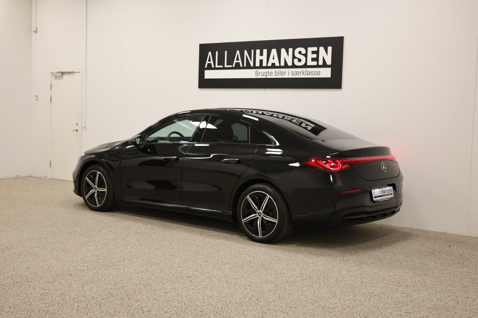 Sort Mercedes CLA350 fra 2026