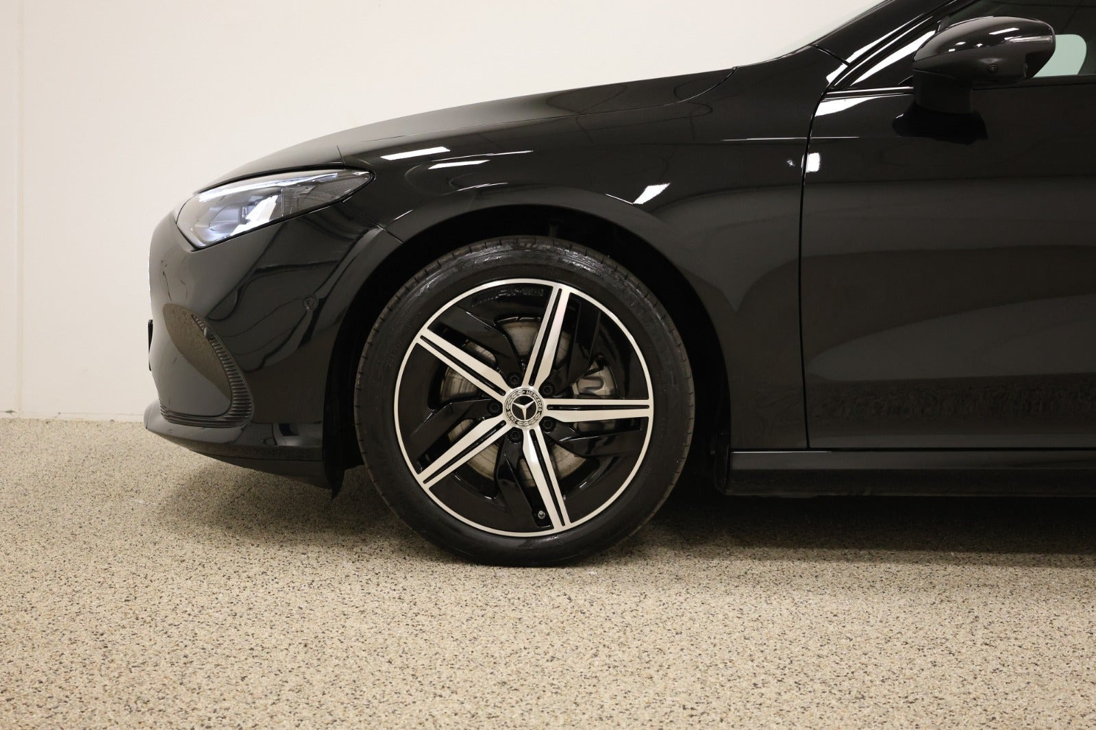 Sort Mercedes CLA350 fra 2026