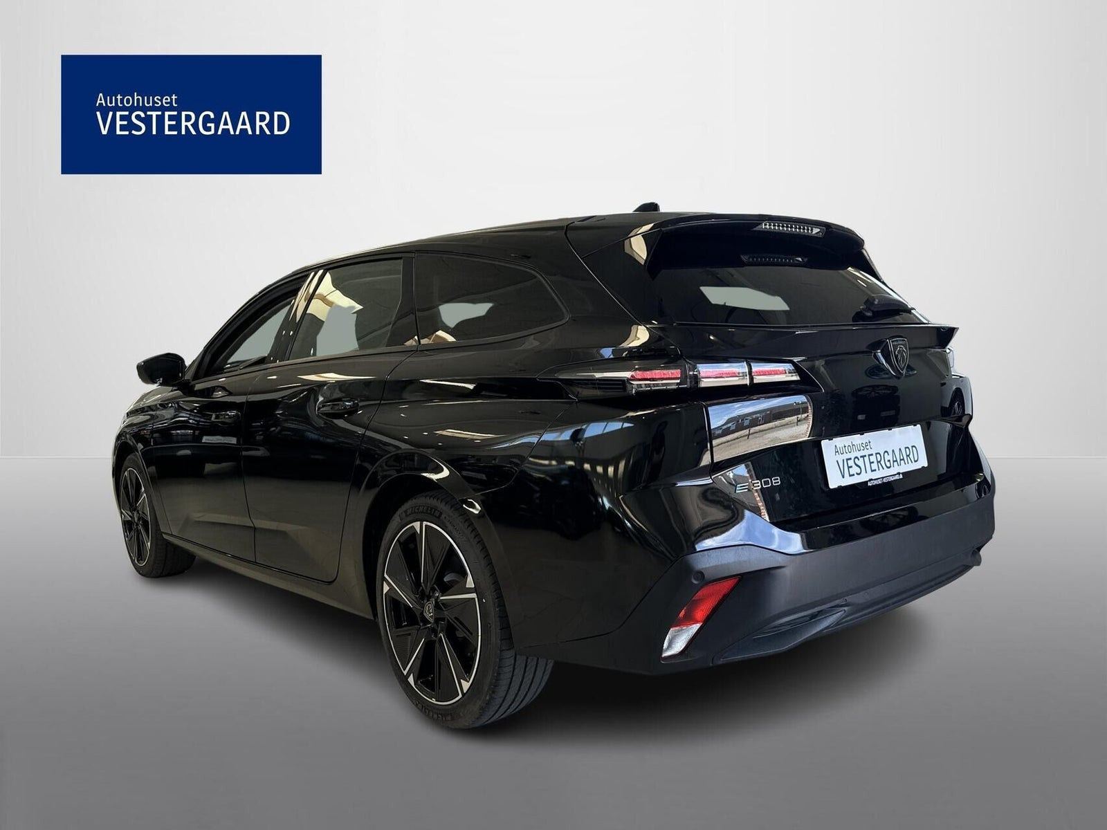 Sort Peugeot E-308 fra 2025