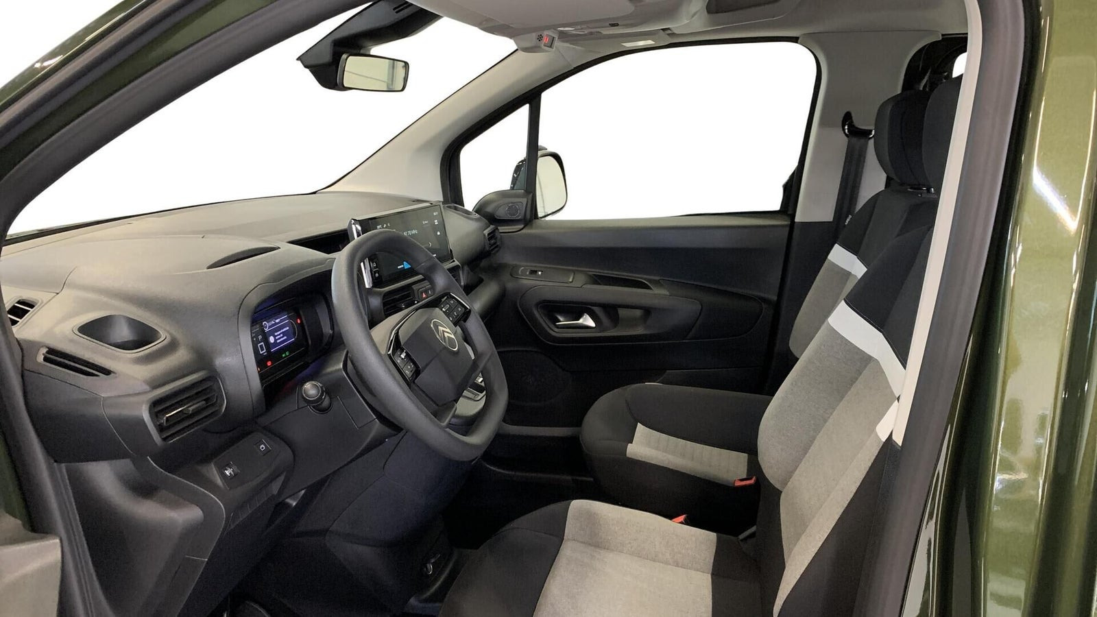 Grå Citroën ë-Berlingo fra 2025