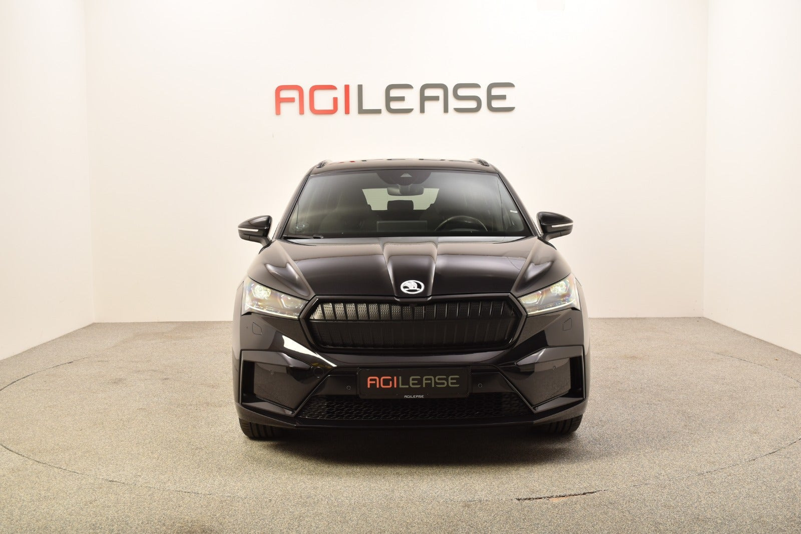 Sort Skoda Enyaq fra 2022