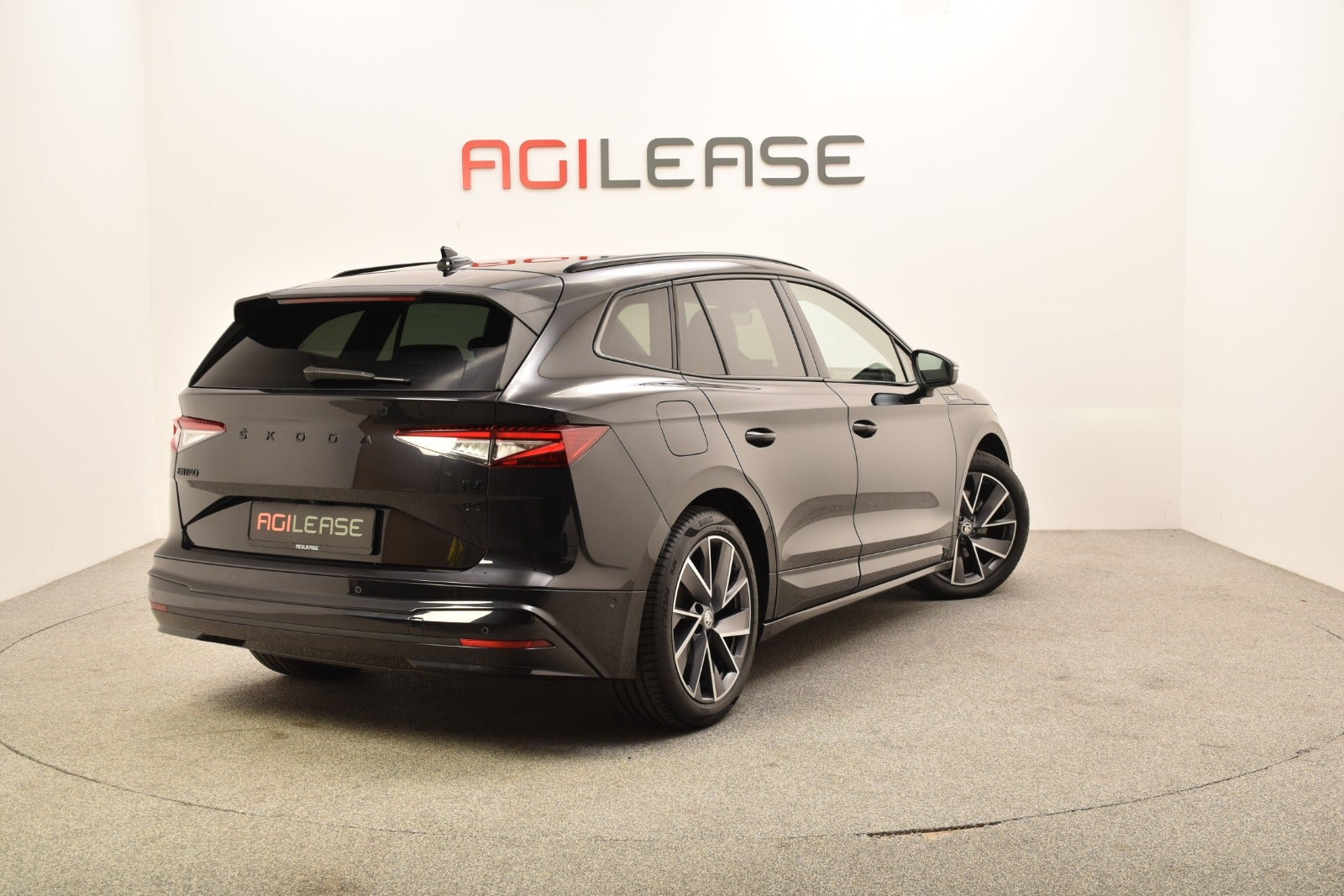 Sort Skoda Enyaq fra 2022
