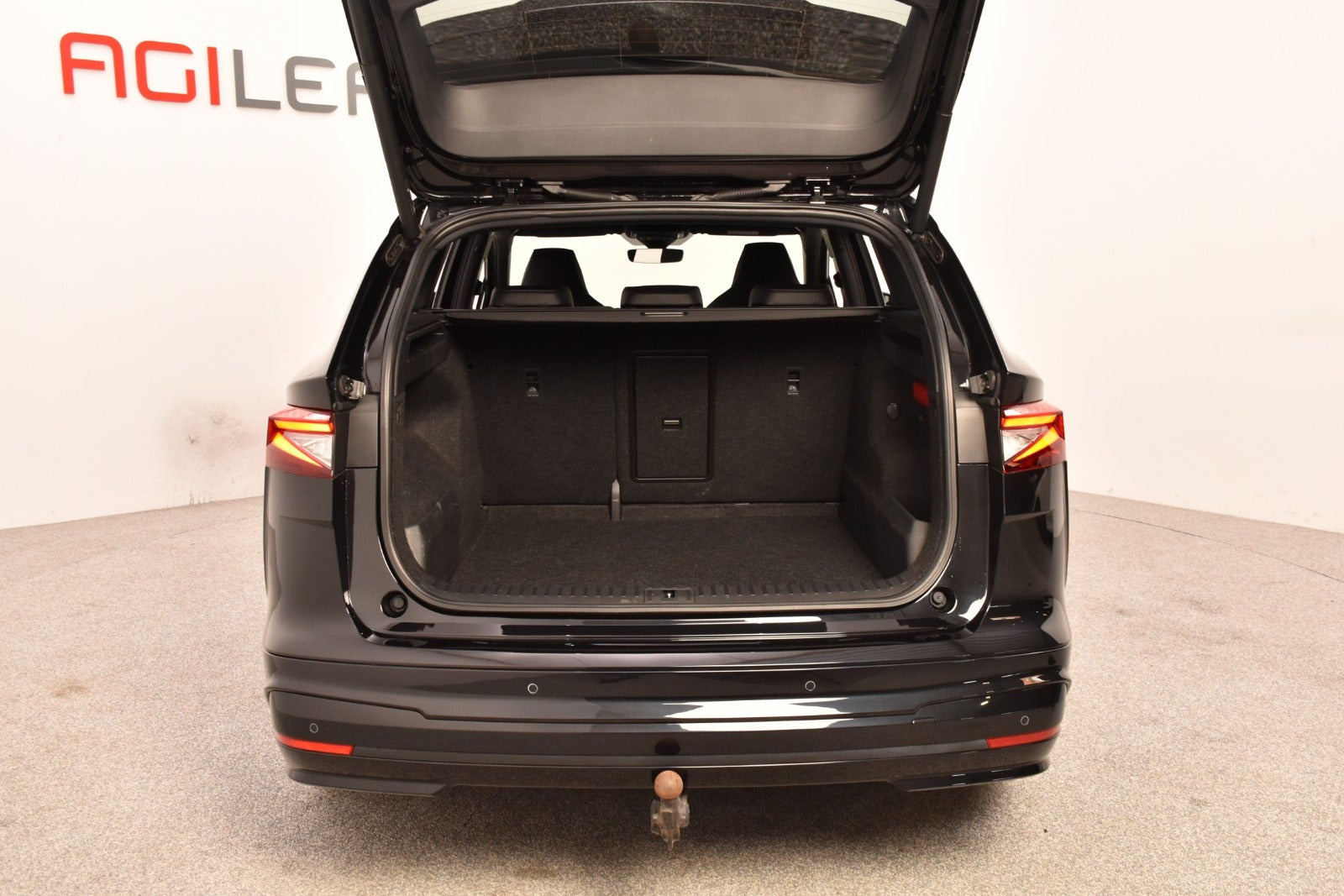 Sort Skoda Enyaq fra 2022