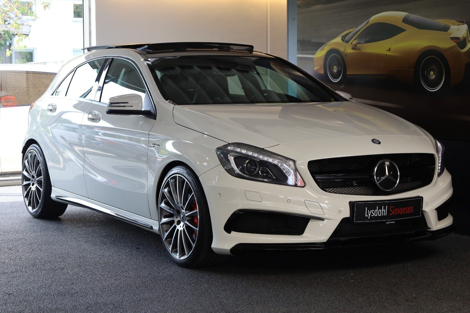 Mercedes A45 2,0 AMG aut. 4Matic