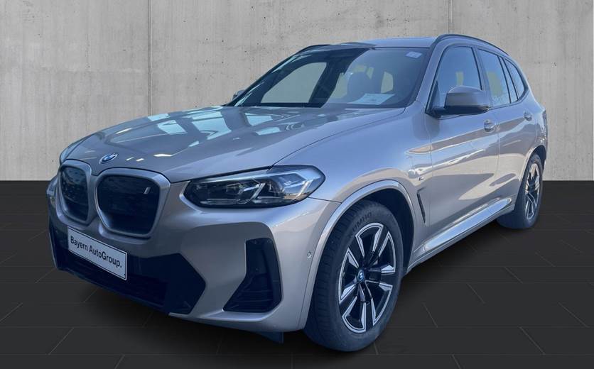 BMW iX3 Charged M-Sport