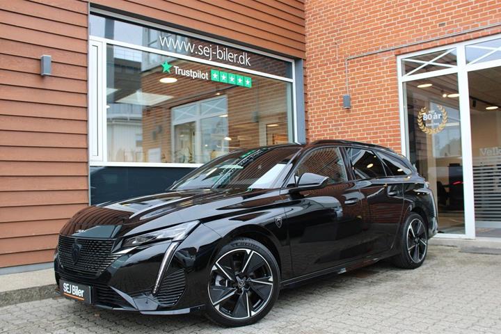 Sort Peugeot E-308 fra 2024